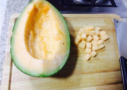 哈密瓜吃完可以吃荔枝不